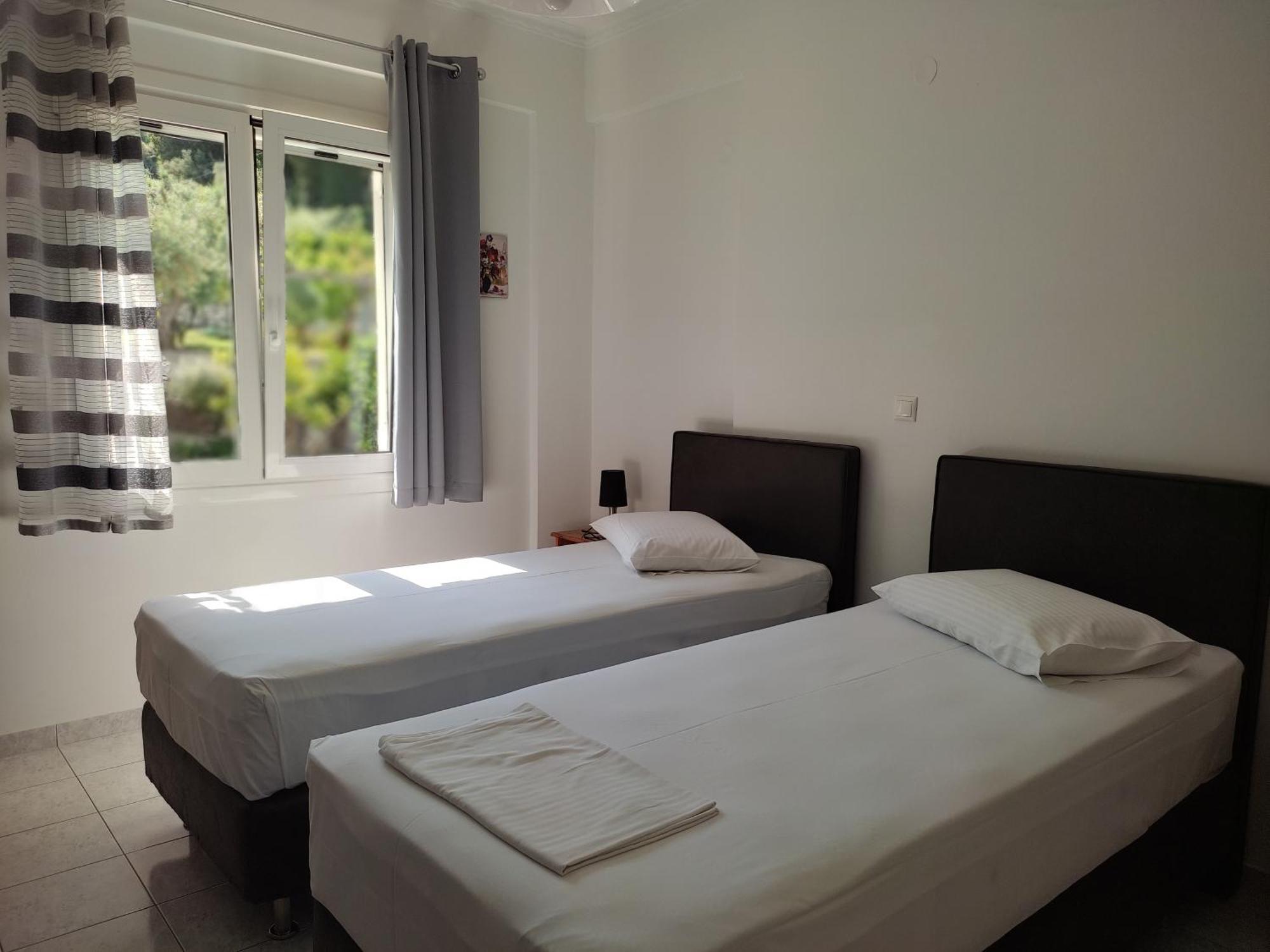 Korakias Seaview Villa Yénion Exterior foto